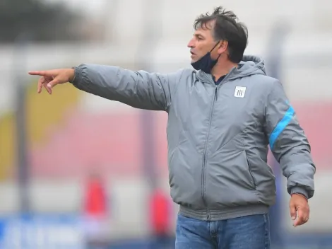 Carlos Bustos sobre jugar en cancha sintética: "Hay que adaptarse rápidamente"