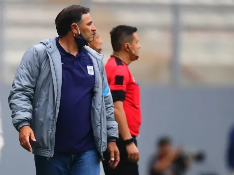 Bustos reveló la condición de Farfán de cara a la segunda final del domingo