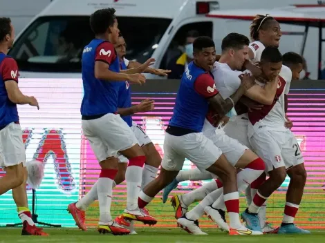 Perú sobrevive al infierno de Barranquilla y le roba un triunfo a Colombia