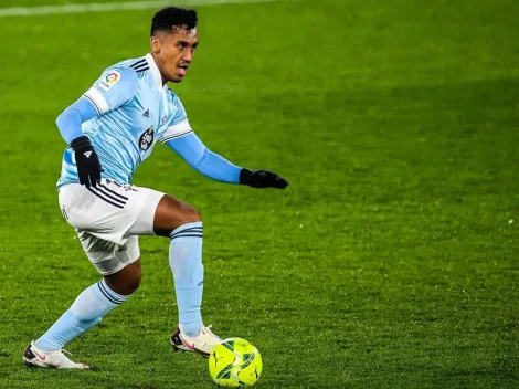 Renato Tapia habría sido puesto en la lista de jugadores transferibles por Celta