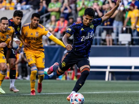 ¿La 'Pulga' si nos clasificaba? Raúl Ruidíaz humilló a portero que se creía Redmayne