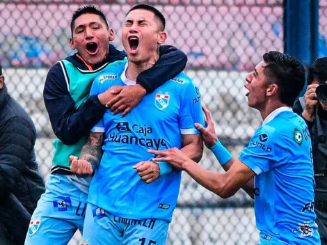 Con Reynoso como testigo: Deza marcó espectacular golazo