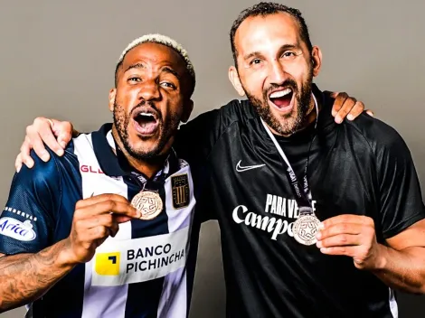 ¿Reconciliación? Farfán y Barcos posaron juntos con la camiseta de Alianza