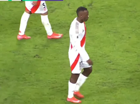 Luis Advíncula no aguantó más: salió lesionado ante Ecuador y preocupa a todos