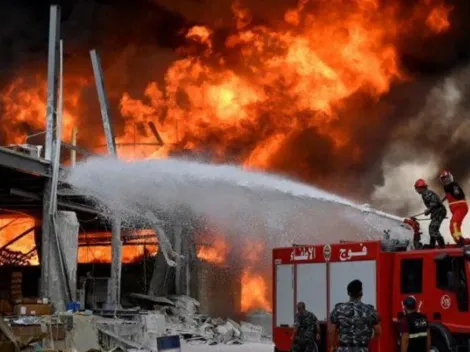 Incendio en el puerto de Beirut sorprende al mundo a un mes de la explosión: el video y qué sucedió