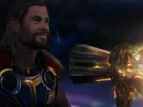 Un clip de Thor: Love and Thunder más posters de la película