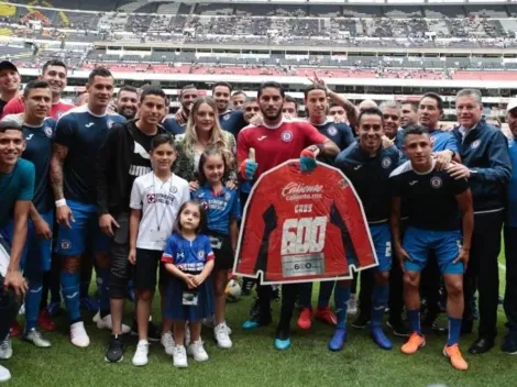 El hermoso homenaje de Cruz Azul a Chuy Corona por sus 600 partidos