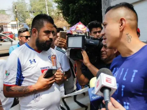 Julio César Domínguez encara a aficionados que protestaron contra Cruz Azul