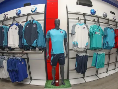 Cruz Azul inaugura su nueva tienda oficial en La Noria