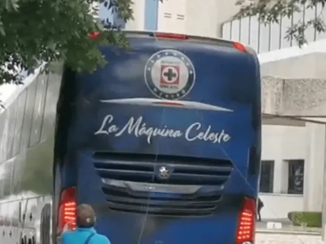 Mal augurio: Camión de Cruz Azul bota cables en el hotel de concentración