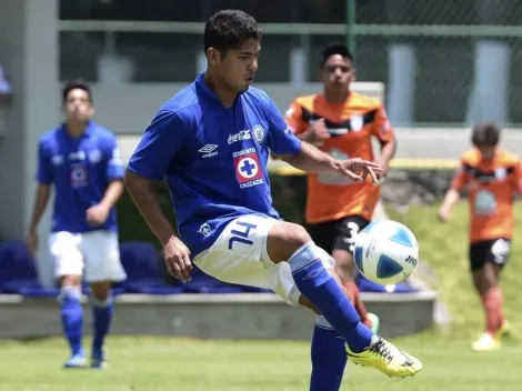 Canterano de Cruz Azul sufre grave lesión en España