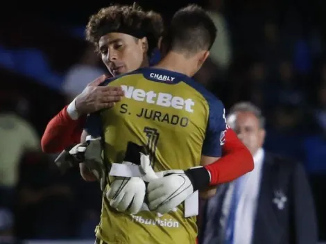 Jurado deja atrás a Memo Ochoa y es el portero más caro de Liga MX