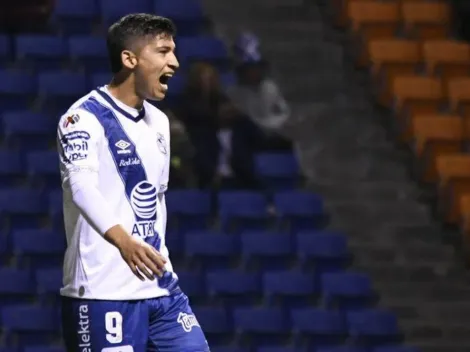 Un fanático de Cruz Azul arremete contra Ángel Zaldívar