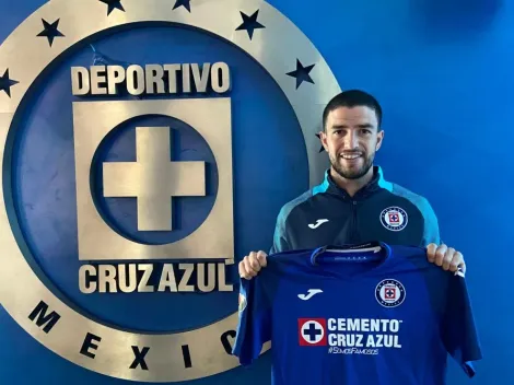 Galería: Ignacio Rivero luce su nueva camiseta de Cruz Azul