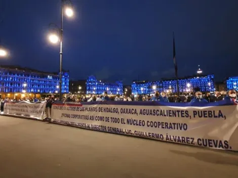 Manifestaciones a favor de Billy en el Palacio Nacional