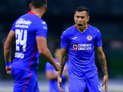 Cata empata a Nacho Flores como el jugador con más juegos en Cruz Azul