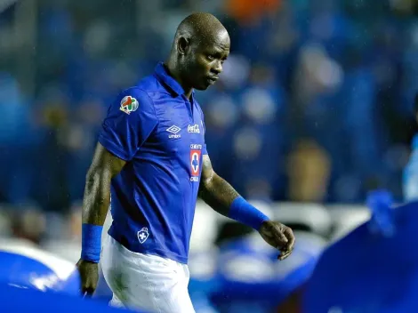 Achille Emaná, el africano que se desvalorizó en Cruz Azul