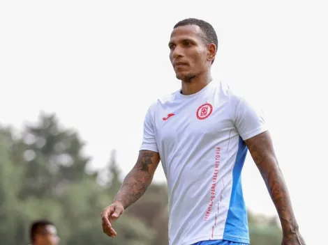 Rómulo Otero se compromete a defender la 10 de Cruz Azul