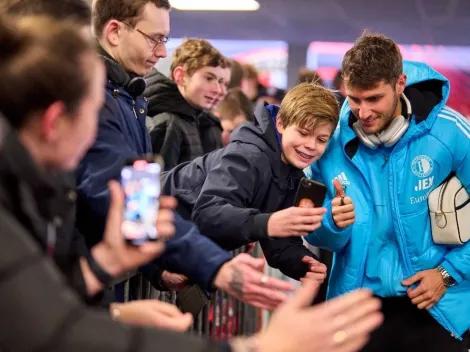 El Feyenoord de Santi se mide ante el Ajax: ¿cuándo y cómo verlo?