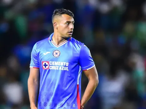 La situación de Iván Morales en Cruz Azul toma un rumbo preocupante