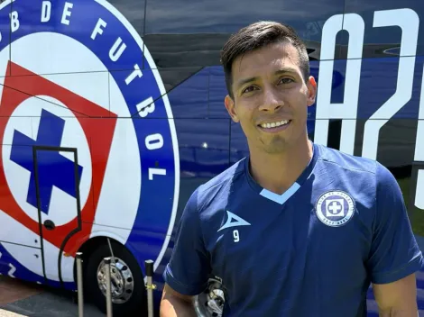 "Vengo a escribir mi nombre en este equipo"