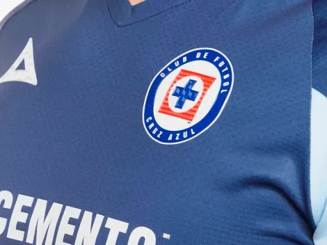 ¿Aficionado madrugó a Cruz Azul con el tercer uniforme?