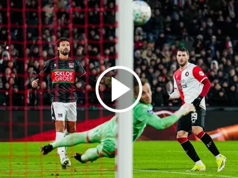 Santiago Giménez marca su primer gol del 2024 con el Feyenoord