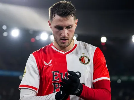 ¿Por qué Santiago Giménez es suplente en el Feyenoord vs. Roma?