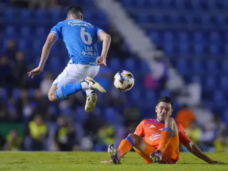 ¿Erik Lira se gana su continuidad con Cruz Azul?