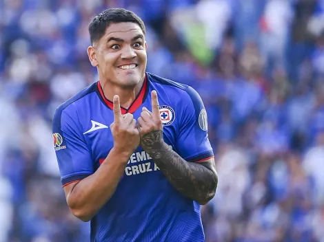 Los competidores por el puesto que tiene el Toro Fernández en Cruz Azul