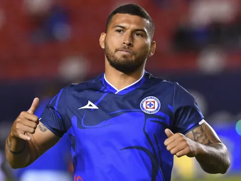 Cruz Azul podría enfrentar a Juan Escobar en el Clausura 2025