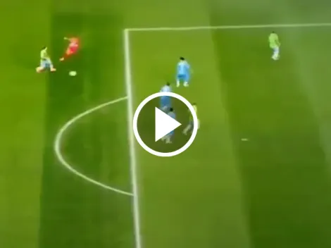 Kevin Mier le "obsequió" un gol a Seattle y el árbitro lo salvó