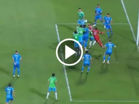 Inédito oso de Kevin Mier en el descuento de Seattle Sounders