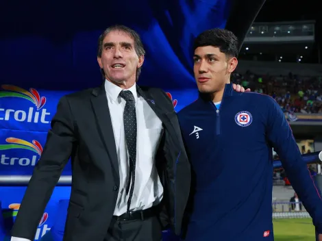 Almada esclarece su futuro y lo celebran algunos en Cruz Azul