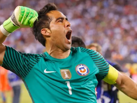 Claudio Bravo muestra su recuperación y se prepara para la Copa América