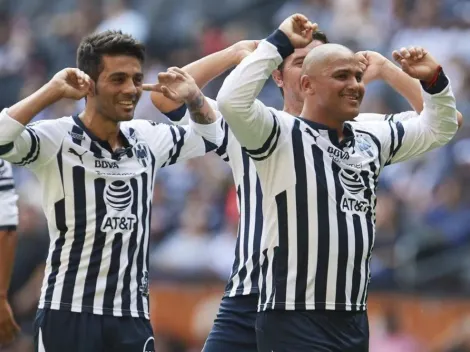 Humberto Suazo anotó dos goles en México y se llevó todos los aplausos