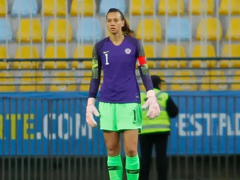 La tremenda atajada de Tiane Endler en el empate de la Roja ante Escocia