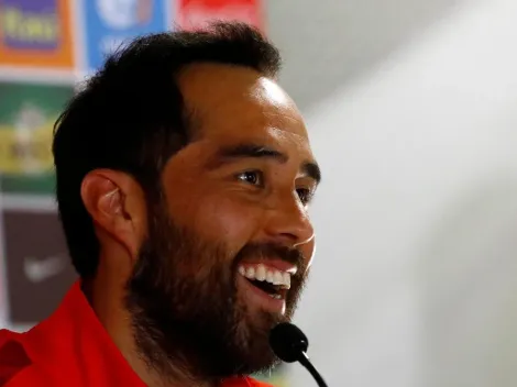 Claudio Bravo: "A esta altura no me llaman ni para utilero"