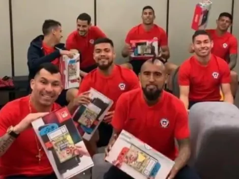 La Roja regaloneó a los papás del plantel con una Nintento Switch