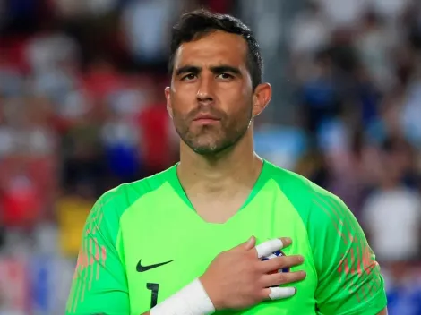 Reinaldo Rueda se abre a dar la capitanía a Claudio Bravo