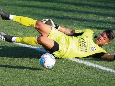 Llamado de Cortés a la Roja podría dejarlo fuera en el debut en el torneo