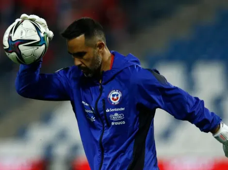 Claudio Bravo deja en veremos su presencia en la Roja de Berizzo