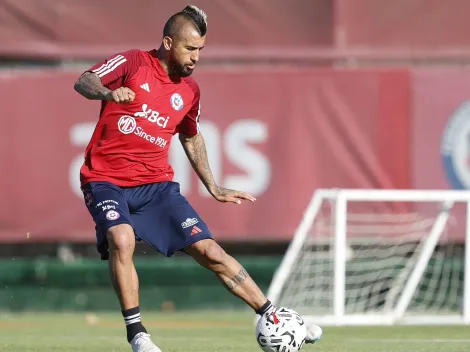 Vidal entrena con la Sub 23 a la espera de definir su futuro