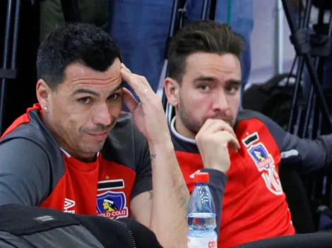 Esteban Paredes repasa a Zaldivia tras salir de Colo Colo