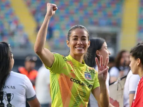 Ryann Torrero aplaude de pie el trabajo de Colo Colo en la rama femenina