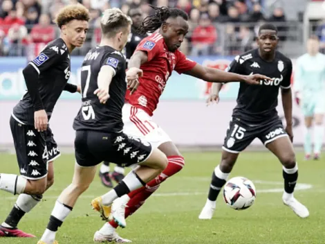 Alberth Elis no la está pasando bien en Stade Brest