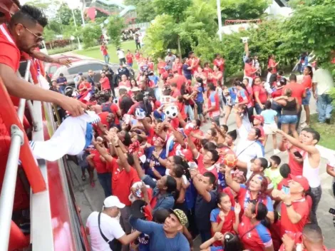 Panamá recibió como héroes a sus mundialistas