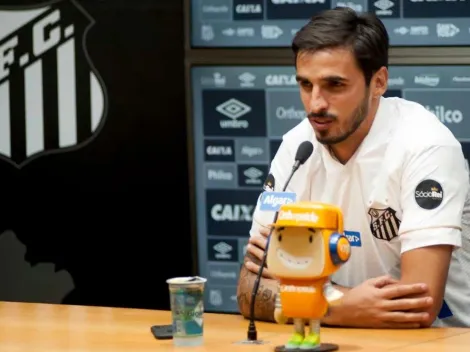 Bryan Ruiz lideraría a un Santos que "fala espanhol"