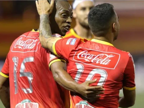 Junior Díaz anotó este golazo para la victoria de Herediano