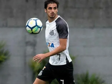 Bryan Ruiz entró y cambió la historia para Santos